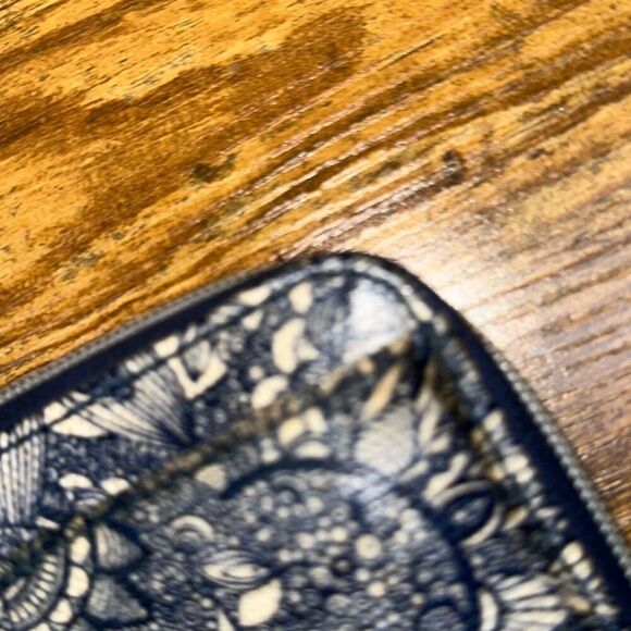 Sakroots Artist Zip Around Wallet Navy Blue White Floral Spirit Desert - Picture 5 of 10